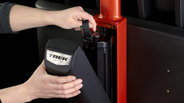 Trek Fetch+ 4 2024 Lava - Image 5