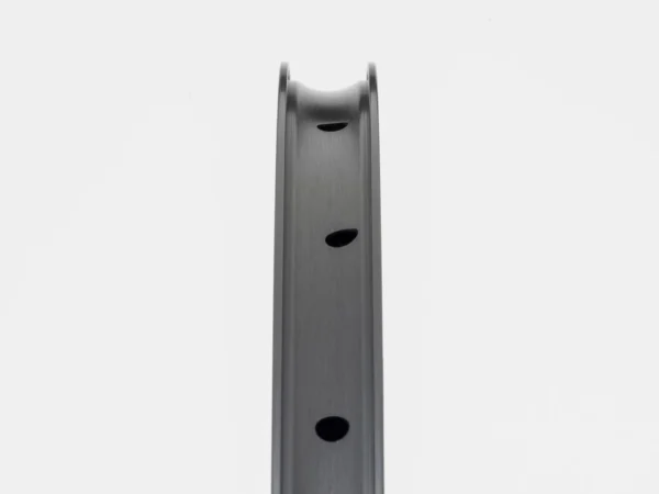 Roda Estrada Traseira Bontrager Paradigm Comp 25 TLR - Image 4