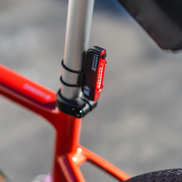Luz traseira vermelha Lezyne Stick Drive - Image 6